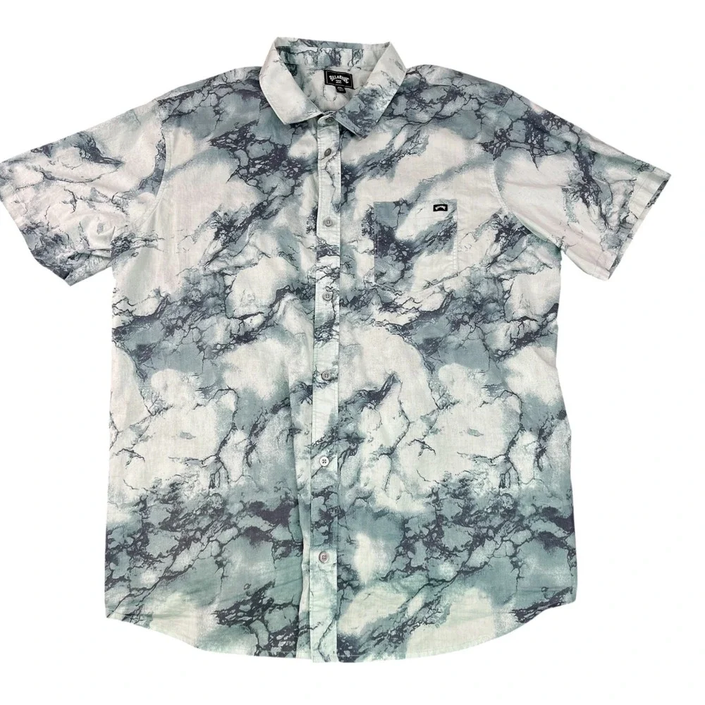 Billabong Men's XXL Short Sleeve Button Down Shirt Marble Smoke Print Grey‎ Blue